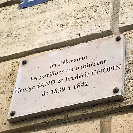 La De Chopin Et : Bail Mobilite Parijs